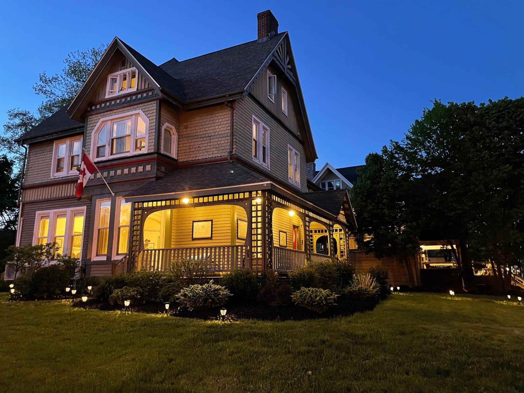 No 1 Grafton Inn Charlottetown Eksteriør bilde